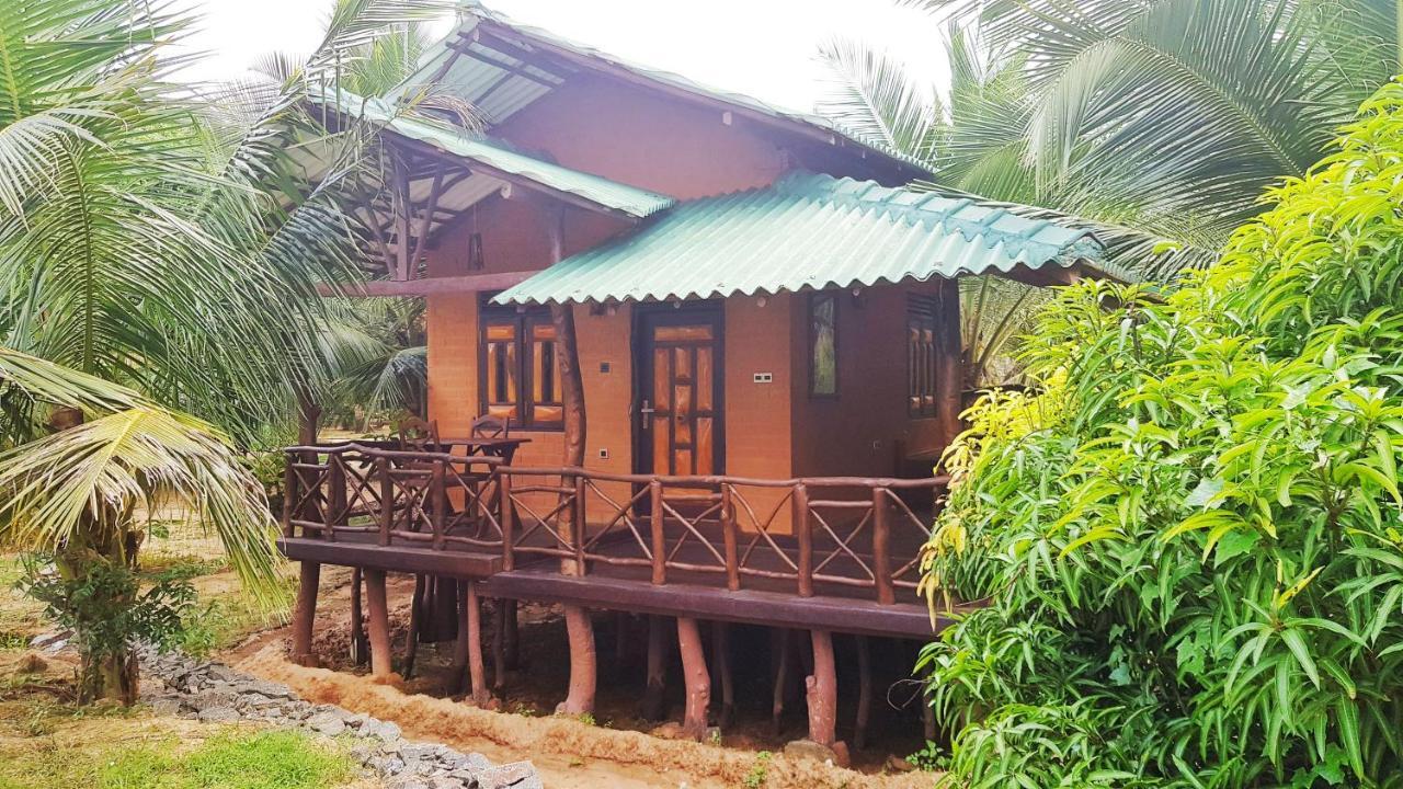 Yalaway Nature Villa Tissamaharama Buitenkant foto