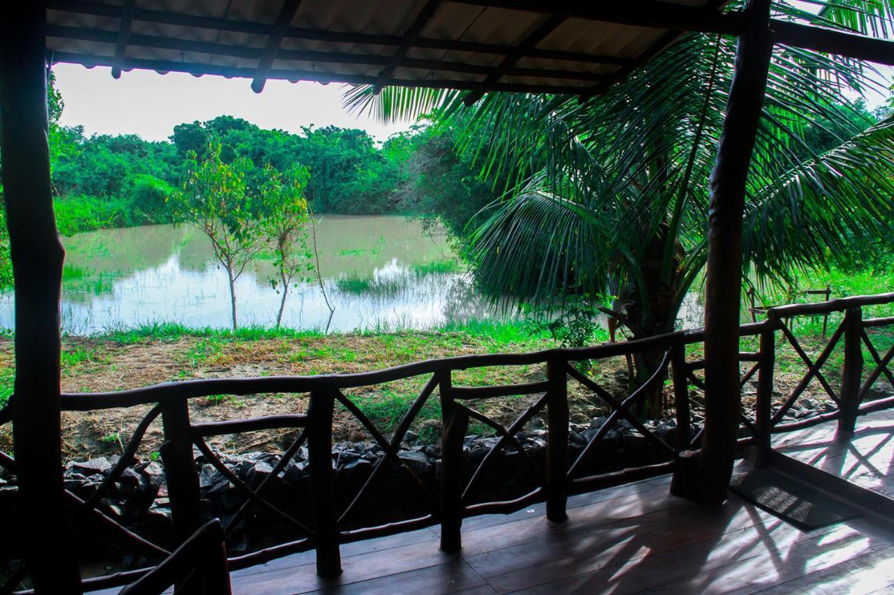 Yalaway Nature Villa Tissamaharama Buitenkant foto